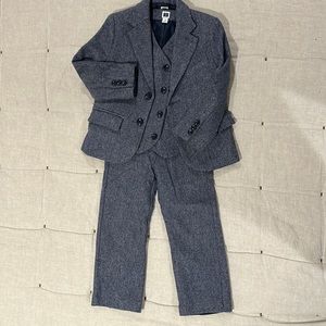 Janie and Jack Toddler boys wool suit 3T. Jacket and pants are 3T, Vest is 4T.
